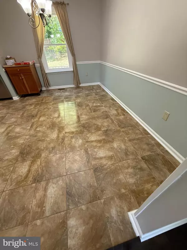 Dumfries, VA 22026,18215 LINTON CT