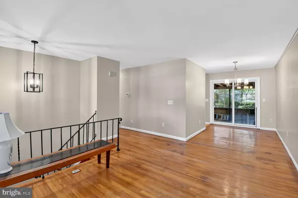 Davidsonville, MD 21035,1527 PATUXENT MANOR RD