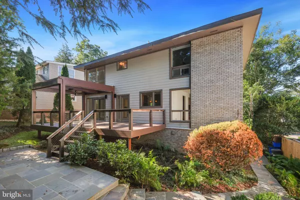 Bethesda, MD 20816,6809 BARR RD