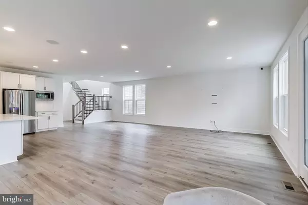 Broadlands, VA 20148,42576 MOON HILL DR