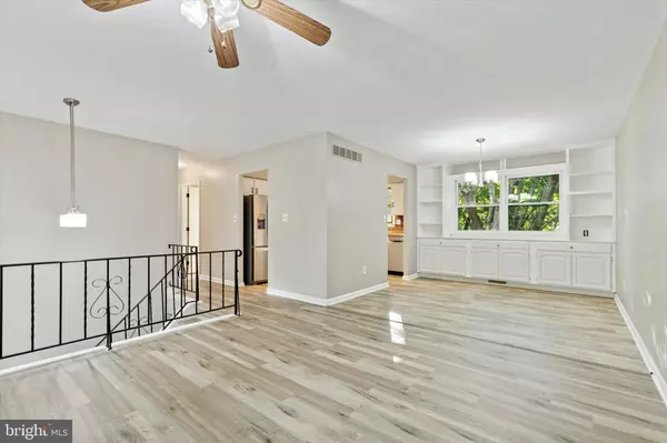 Downingtown, PA 19335,136 S LLOYD AVE