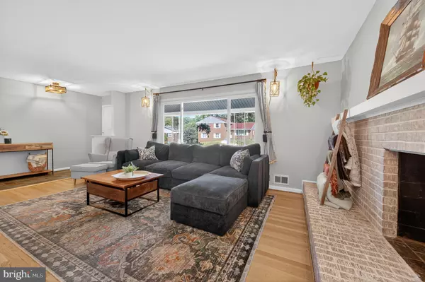 College Park, MD 20740,9308 SAINT ANDREWS PL