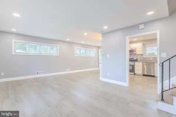 Baltimore, MD 21207,6001 JOHNNYCAKE RD