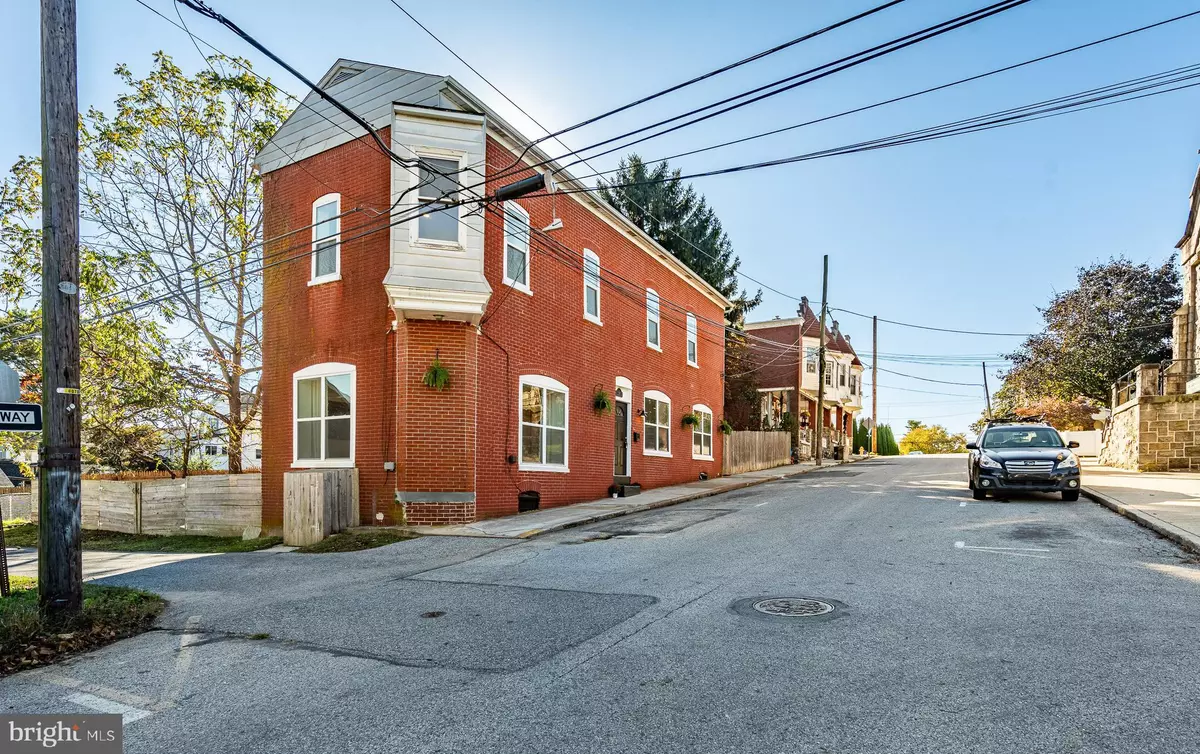 Parkesburg, PA 19365,101 CHESTNUT ST