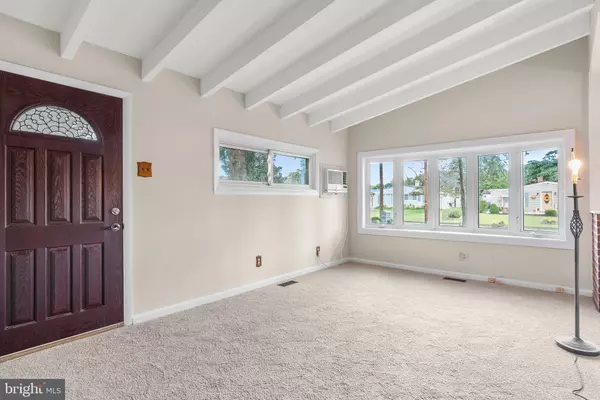 Maple Shade, NJ 08052,223 RUTH AVE