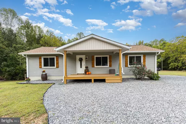 Fredericksburg, VA 22408,4211 IVORY LN