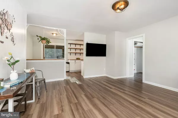 Fredericksburg, VA 22408,4211 IVORY LN