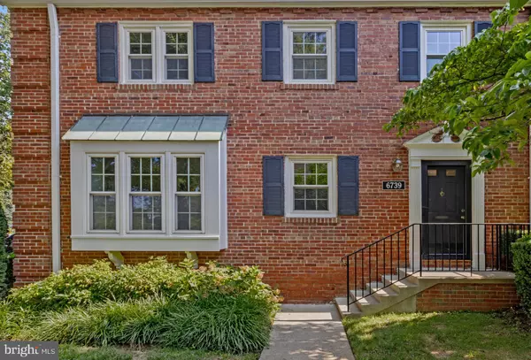 6739 FAIRFAX RD #7, Chevy Chase, MD 20815