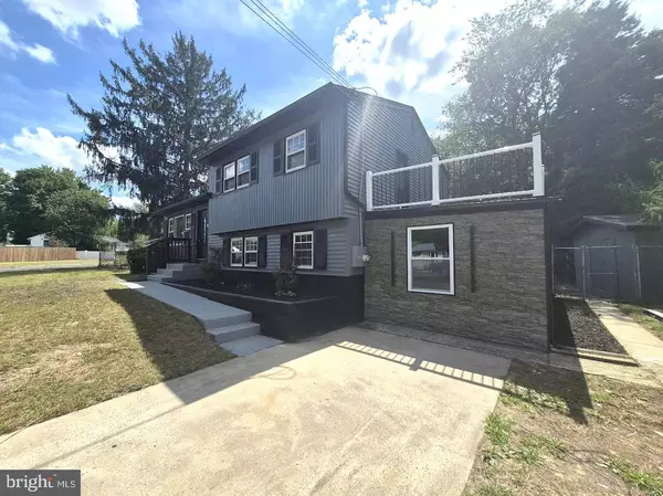 Lindenwold, NJ 08021,814 ASTON MARTIN DR