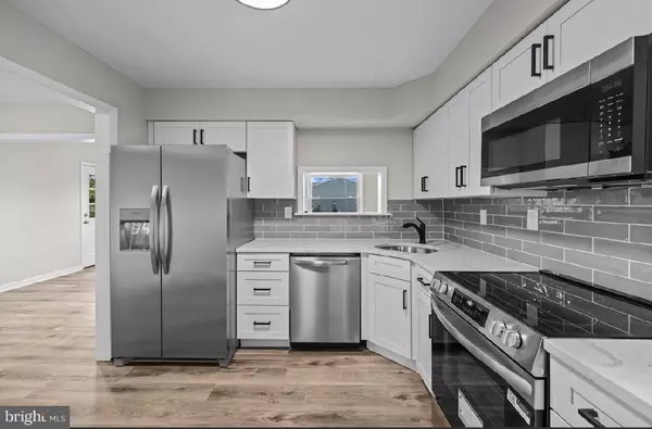 West Berlin, NJ 08091,223 CLARENCE AVE