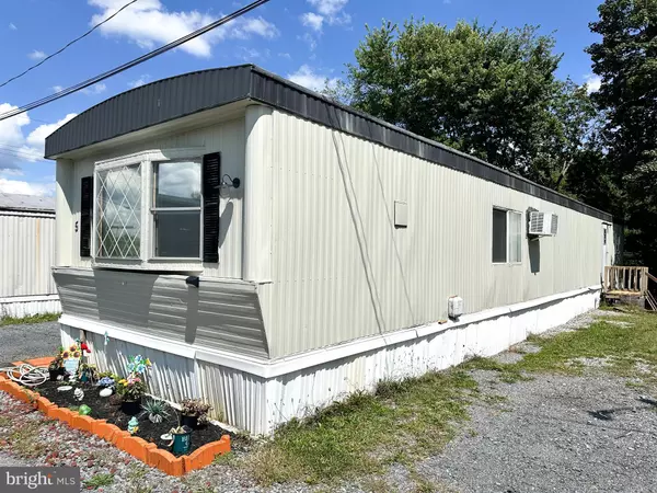 Mechanicsburg, PA 17055,5159 E TRINDLE RD #5