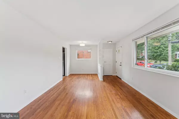 Silver Spring, MD 20902,2711 HENDERSON AVE