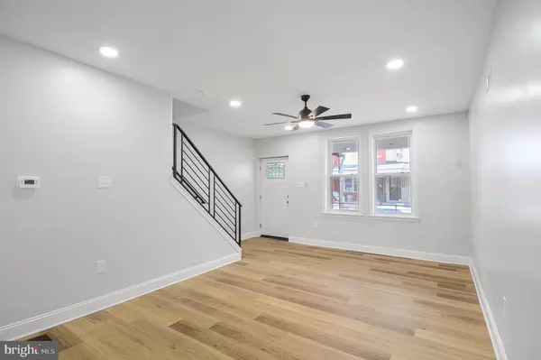 Philadelphia, PA 19143,5860 OSAGE AVE