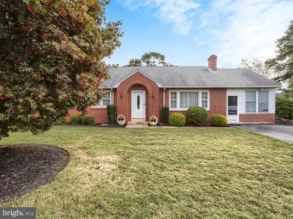 Harrisburg, PA 17112,107 CENTERFIELD DR