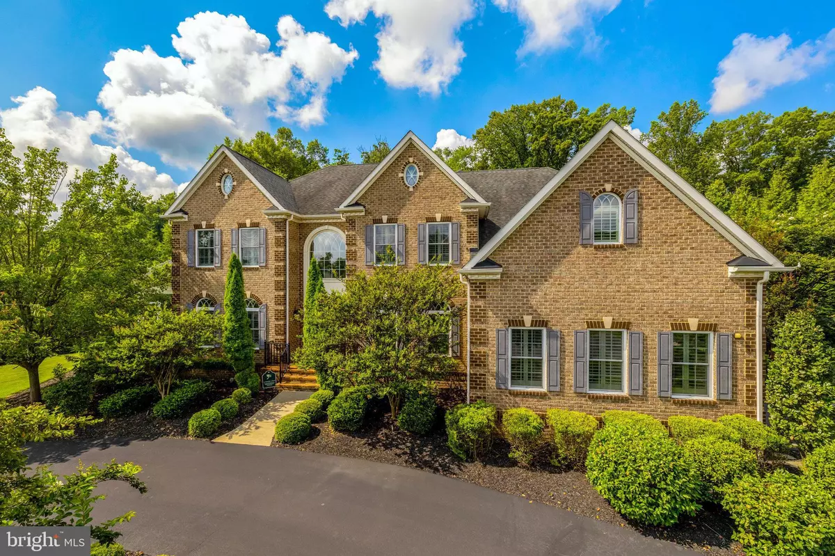 Vienna, VA 22182,1678 HUNTING CREST WAY