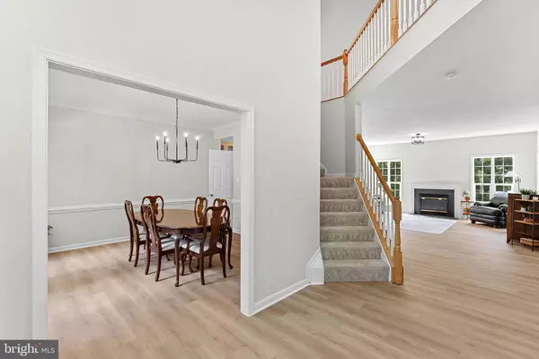 Herndon, VA 20170,1372 DOMINION RIDGE LN