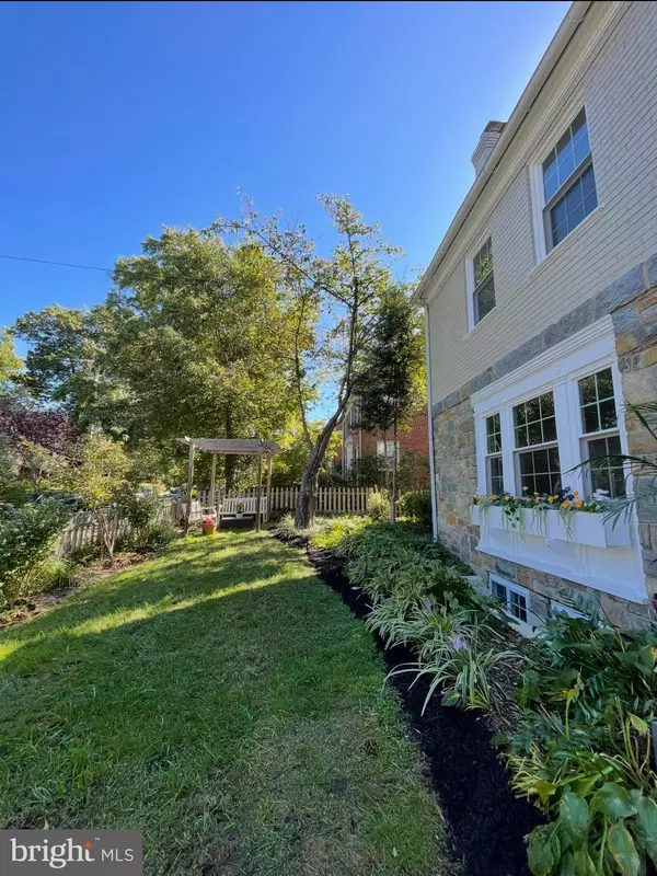 Washington, DC 20012,1364 LOCUST RD NW