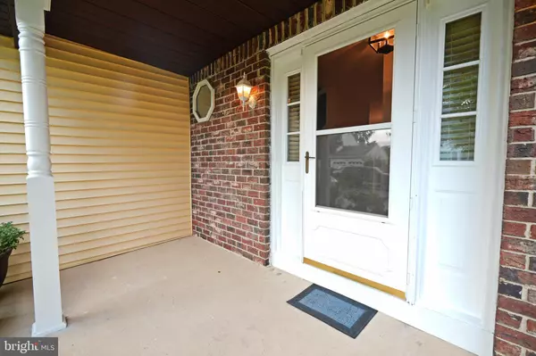 Dayton, NJ 08810,19 WETHERHILL WAY