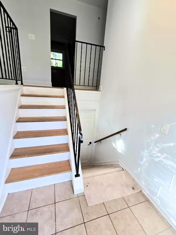 Dumfries, VA 22025,3802 BENSON CT