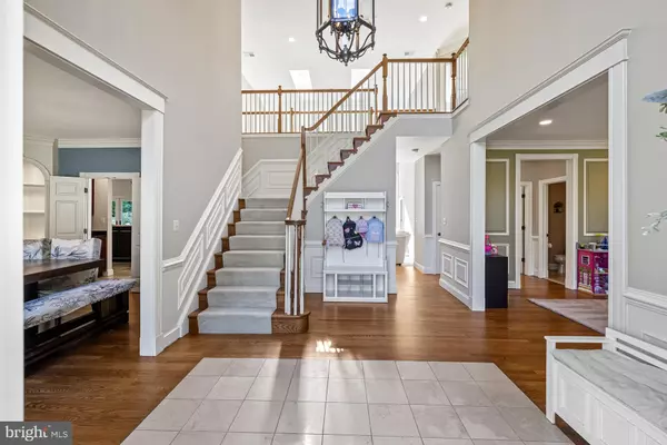 Dunkirk, MD 20754,99 HUMMINGBIRD CT