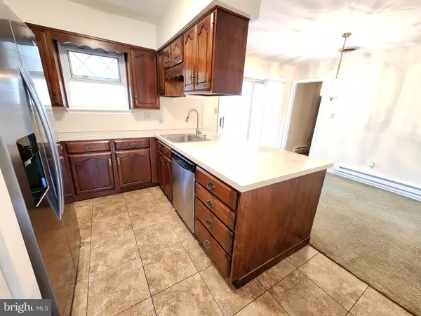 Lancaster, PA 17603,206 BROOKLINE RD