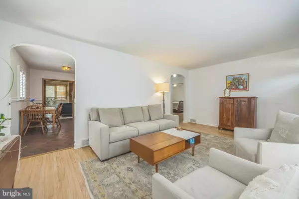 Haddon Heights, NJ 08035,1509 CHESTNUT AVE