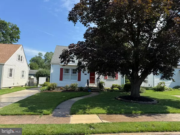 Haddon Heights, NJ 08035,1509 CHESTNUT AVE