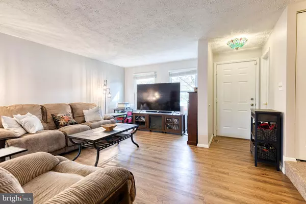 Baltimore, MD 21236,44 PERRYFALLS PL