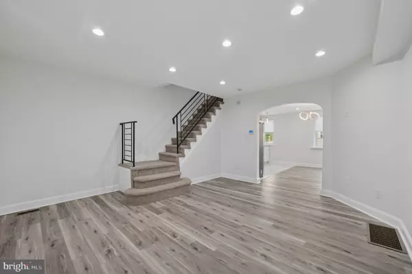 Philadelphia, PA 19143,5647 RIDGEWOOD ST