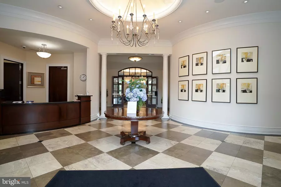 11710 OLD GEORGETOWN #617, North Bethesda, MD 20852