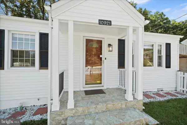 Fairfax, VA 22030,10921 BERRY ST