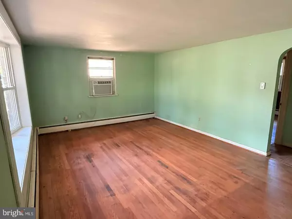 Pottstown, PA 19464,1238 KAUFFMAN RD