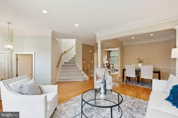 Chantilly, VA 20152,25368 HERRING CREEK DR