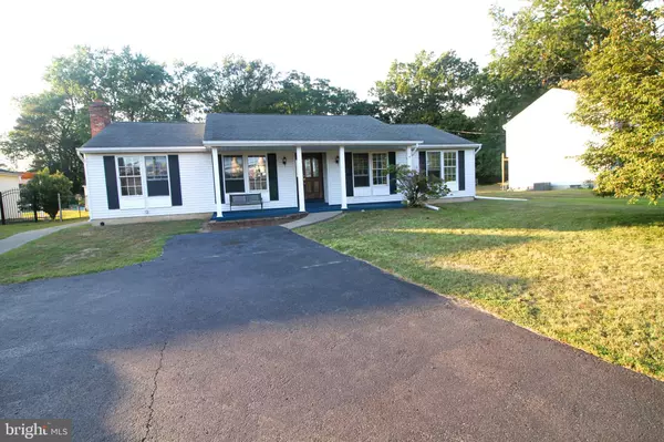 Trenton, NJ 08628,933 LOWER FERRY RD