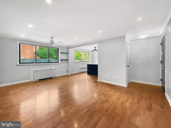 Washington, DC 20007,2725 39TH ST NW #209