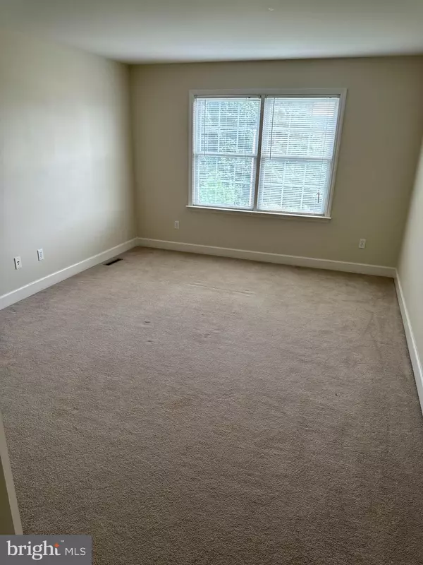 Lewisberry, PA 17339,12 KINGSWOOD DR