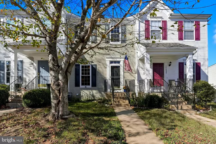 15697 VIEWPOINT CIR, Dumfries, VA 22025