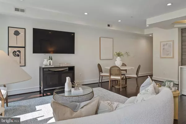 Washington, DC 20010,3321 16TH ST NW #205