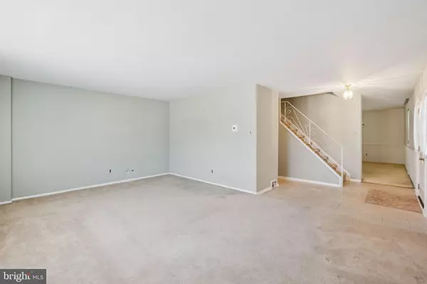 Philadelphia, PA 19116,262 HENDRIX ST