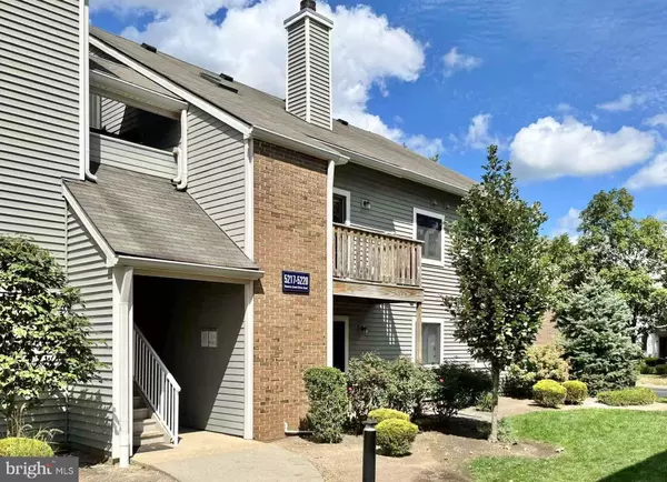 Plainsboro, NJ 08536,5218 RAVENS CREST DR