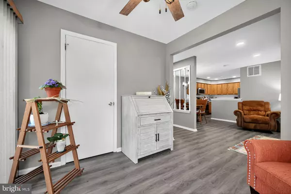 Sewell, NJ 08080,7 ALLISON PL