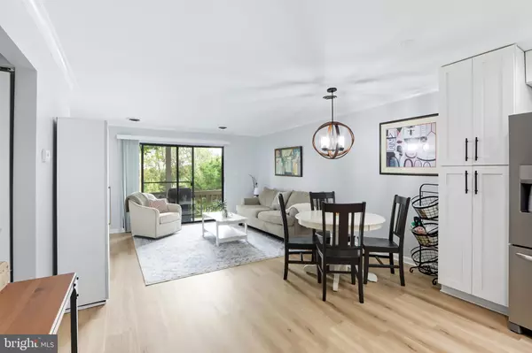 New Market, MD 21774,10215-B WHITE PELICAN WAY #105B