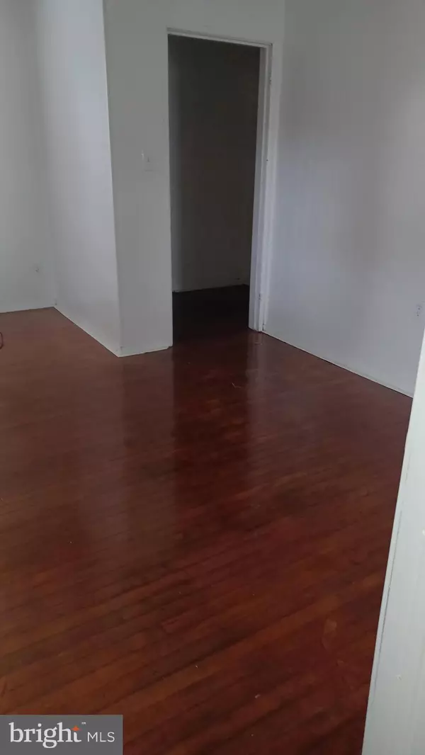 Baltimore, MD 21206,4301 SEIDEL AVE