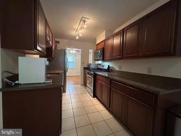 Burke, VA 22015,5432 BRIXHAM CT