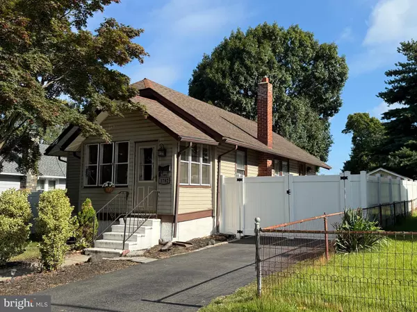 Hamilton, NJ 08610,1782 ORCHARD AVE