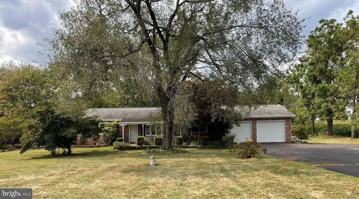 Littlestown, PA 17340,450 PLUNKERT RD