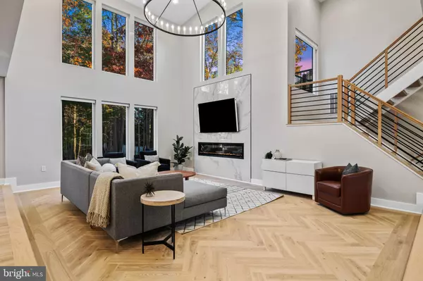 Dunn Loring, VA 22027,2207 ARDEN ST