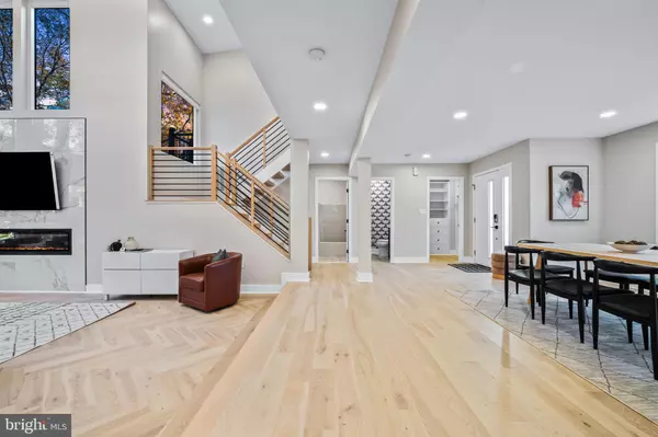 Dunn Loring, VA 22027,2207 ARDEN ST