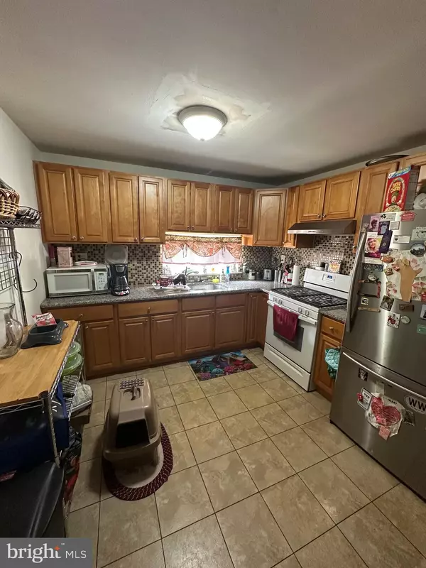 Philadelphia, PA 19152,2651 TREMONT ST