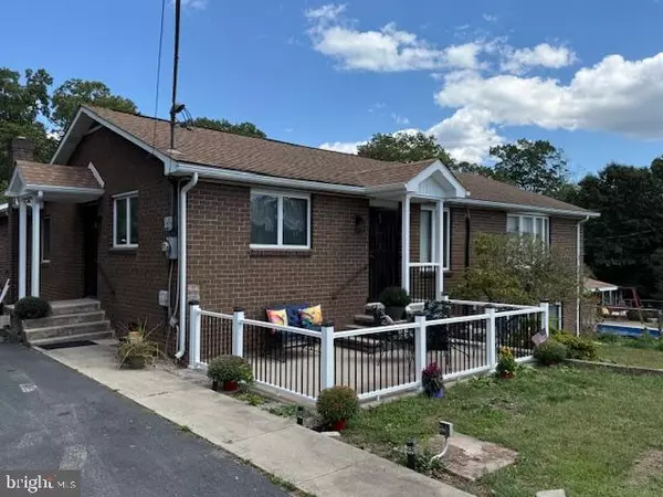 Ashland, PA 17921,121 S SPRUCE ST